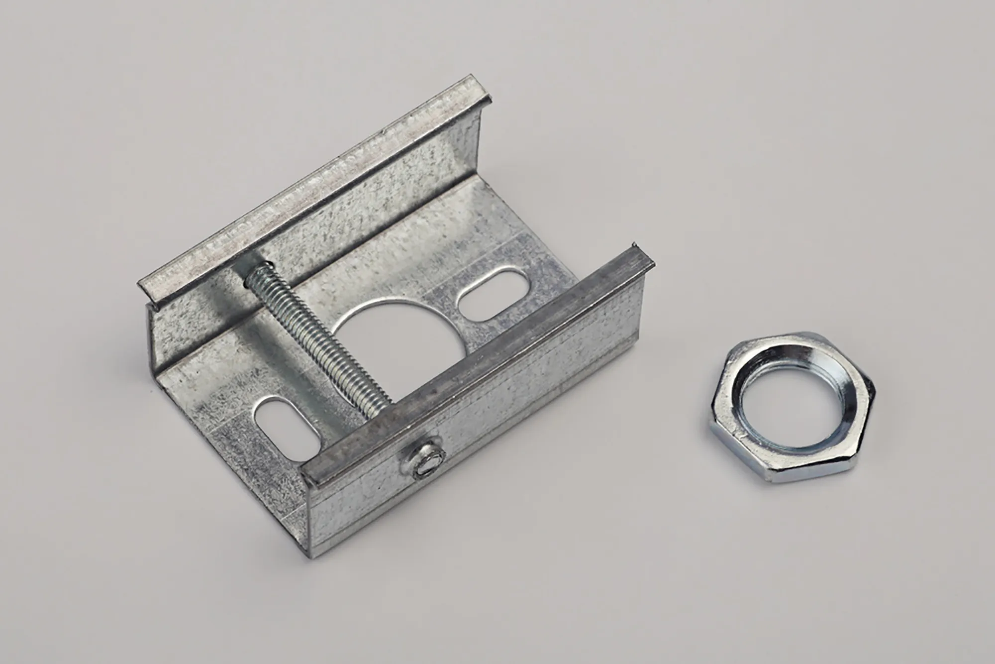 50mm Pendant Clip For Steel Wire/Pendant Rod For 3 Circuit Surface Mounted Track With Data Bus 98-698-0  Eutrac Adapters & Components-Galvanized